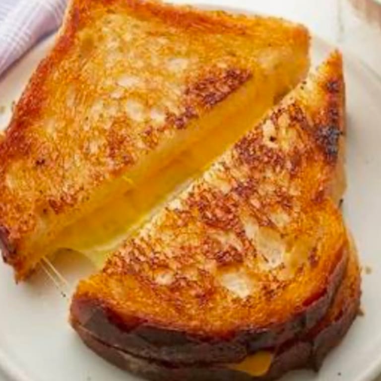 Delicious Grilled Cheese Sandwiches
