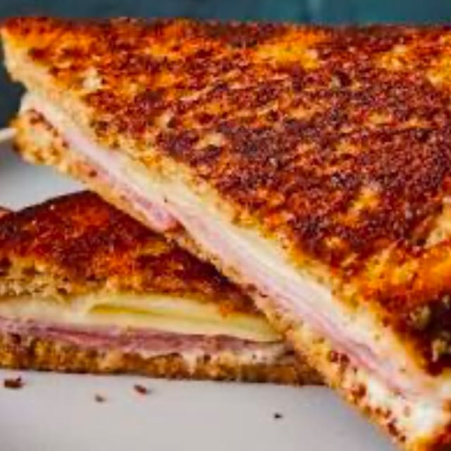 GRILLED CHEESE WITH HAM.