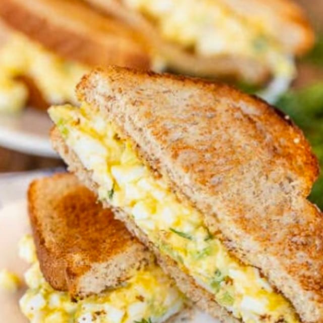 CHOPPED ALL NATURAL EGG SALAD SANDWICH.