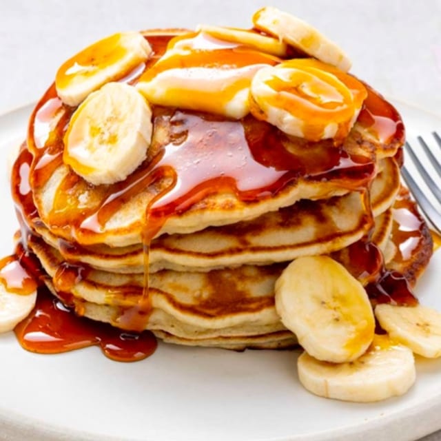 BANANA PANCAKES.